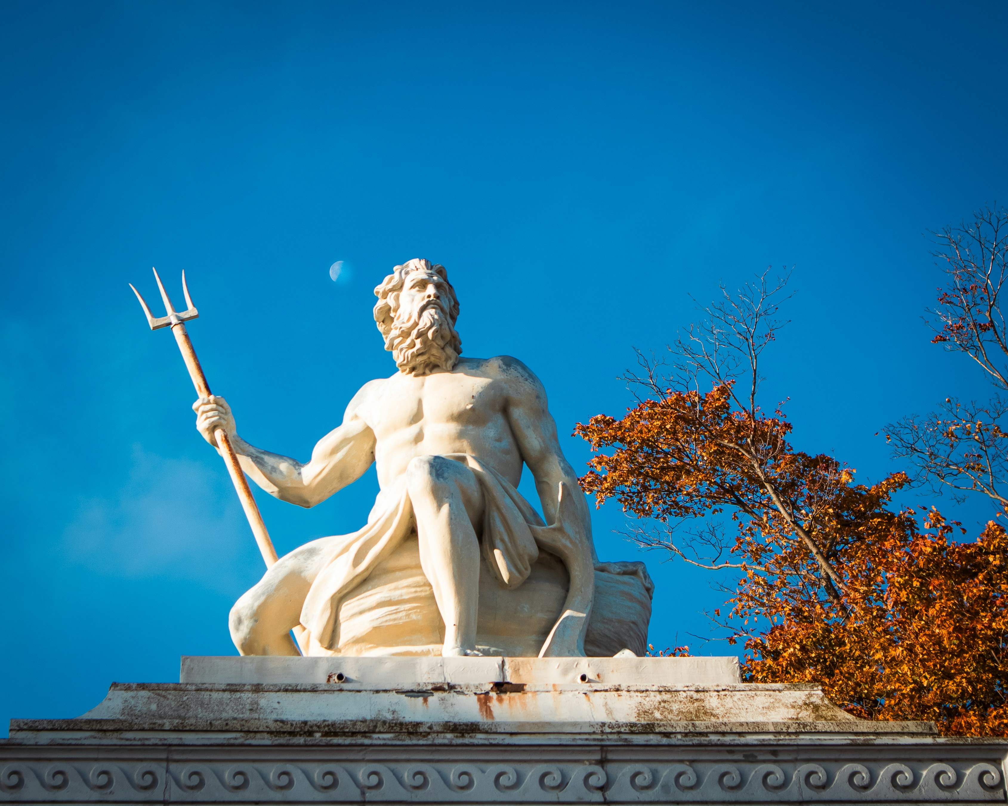 poseidon statue